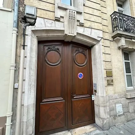 Elegant Bubble - Gare Apartamento Épernay Exterior foto