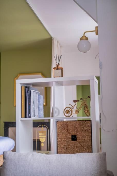 Elegant Bubble - Gare Apartment